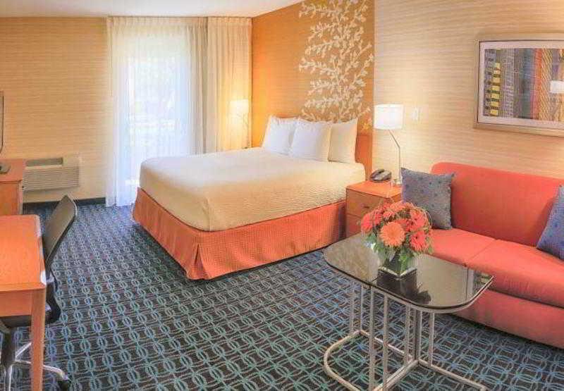 Fairfield Inn And Suites By Marriott San Jose Airport Eksteriør bilde