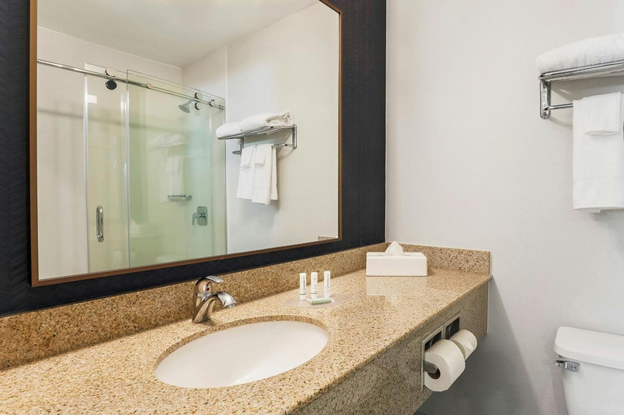 Fairfield Inn And Suites By Marriott San Jose Airport Eksteriør bilde
