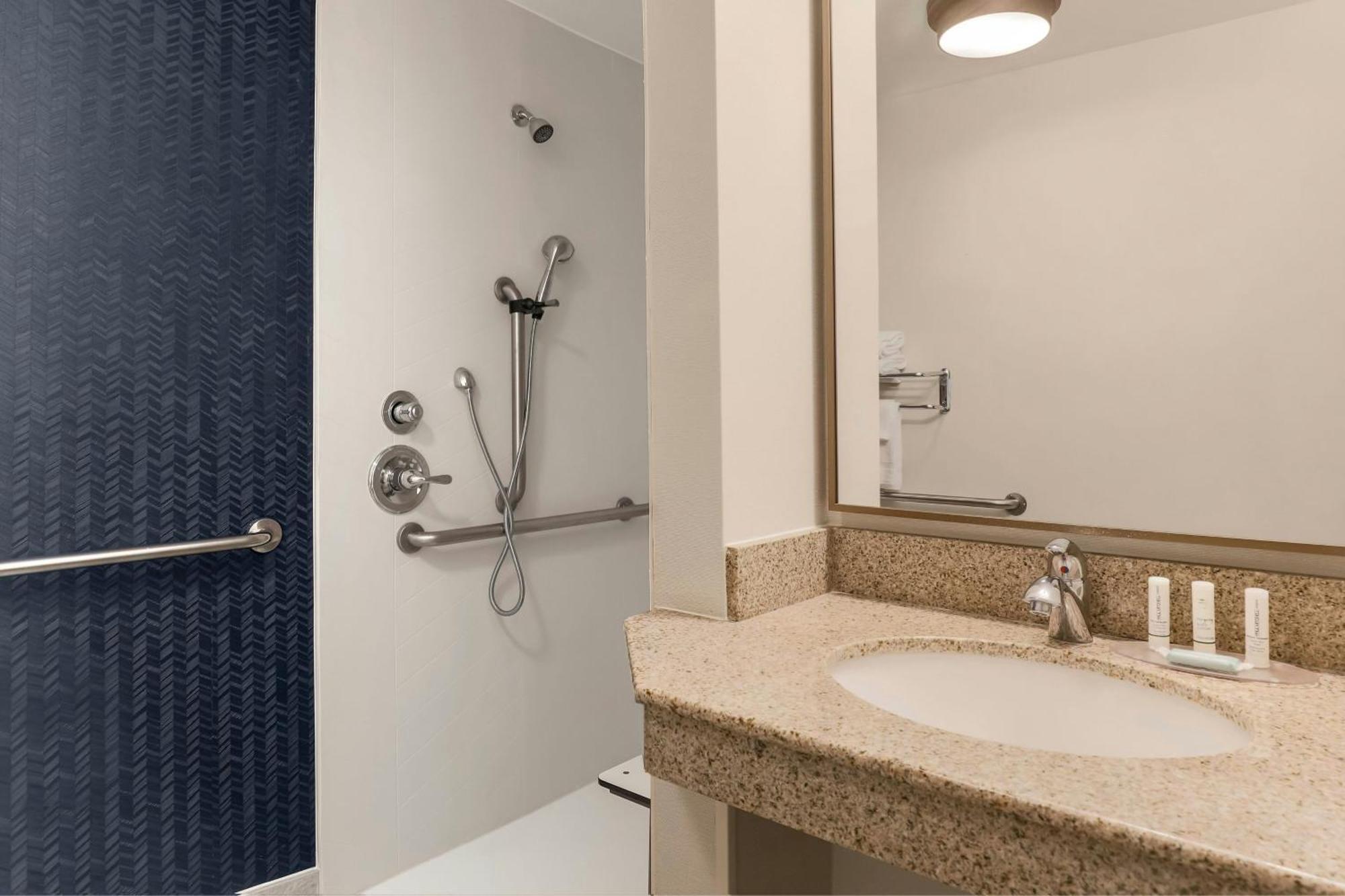 Fairfield Inn And Suites By Marriott San Jose Airport Eksteriør bilde