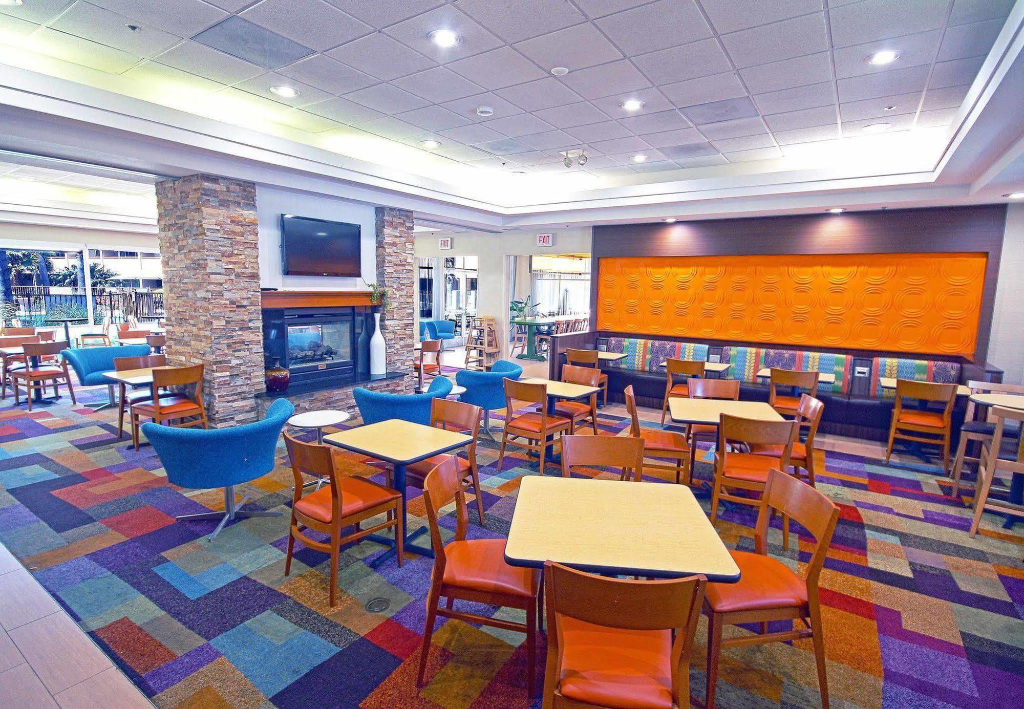 Fairfield Inn And Suites By Marriott San Jose Airport Eksteriør bilde