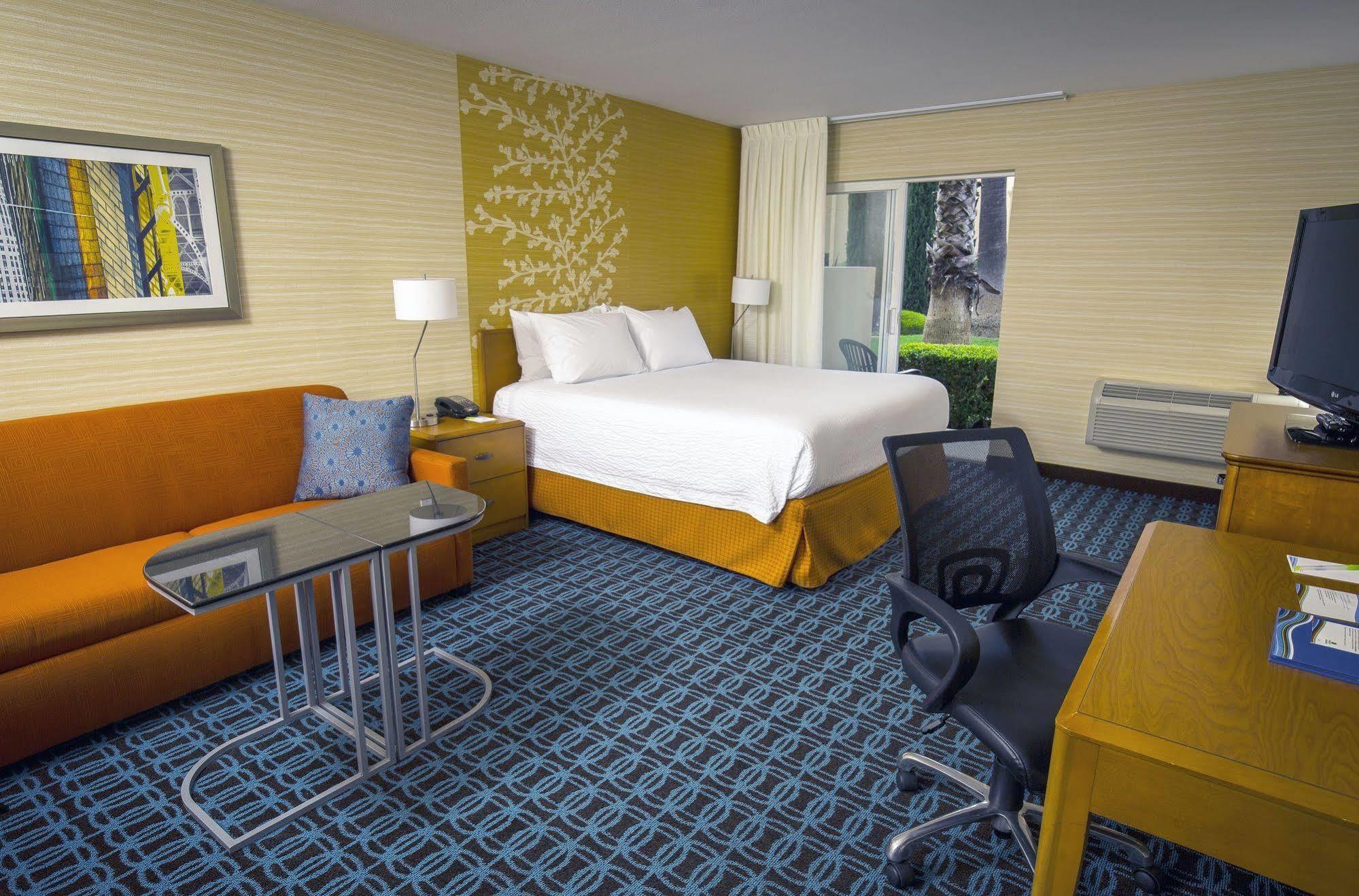 Fairfield Inn And Suites By Marriott San Jose Airport Eksteriør bilde