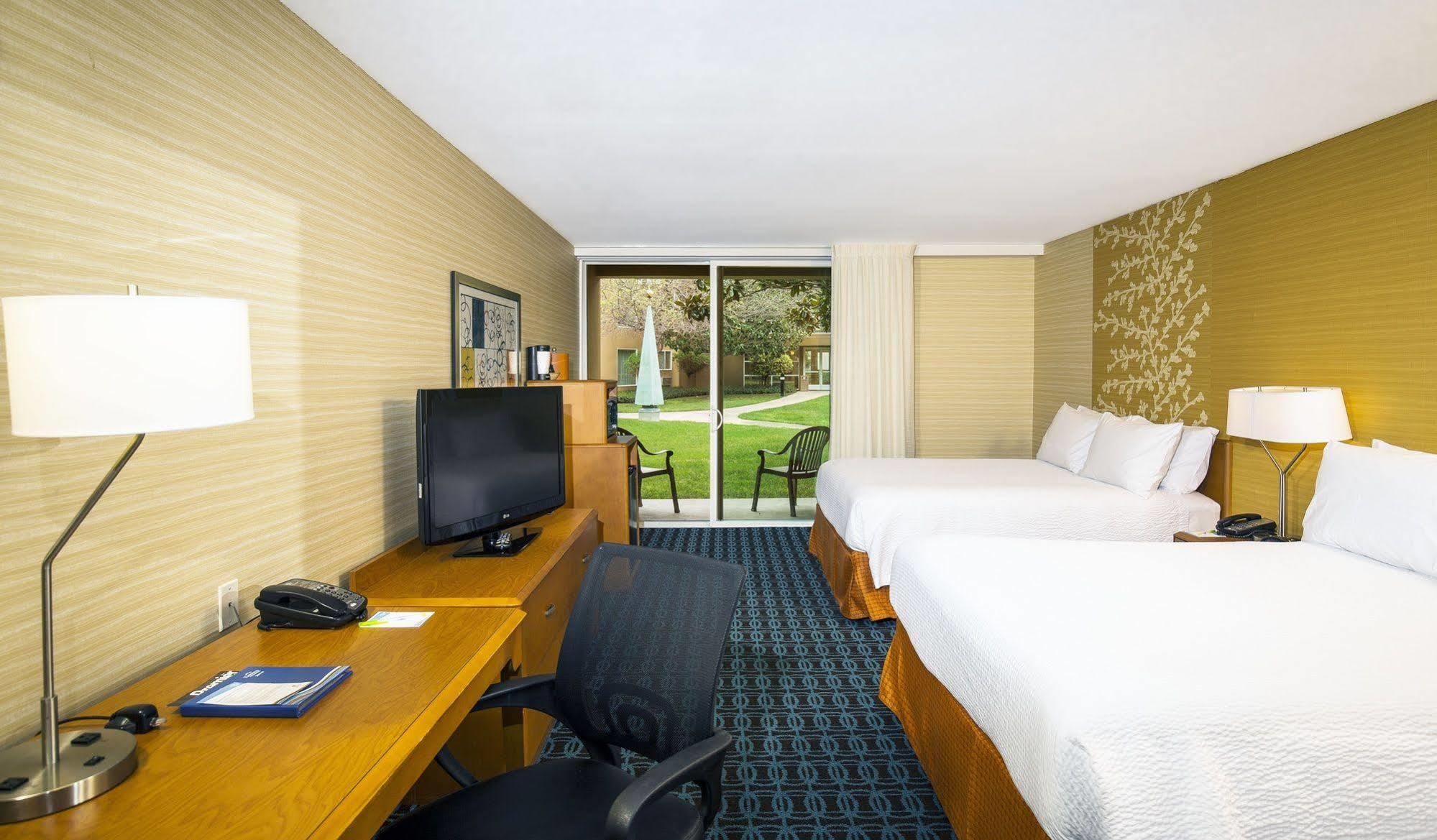 Fairfield Inn And Suites By Marriott San Jose Airport Eksteriør bilde