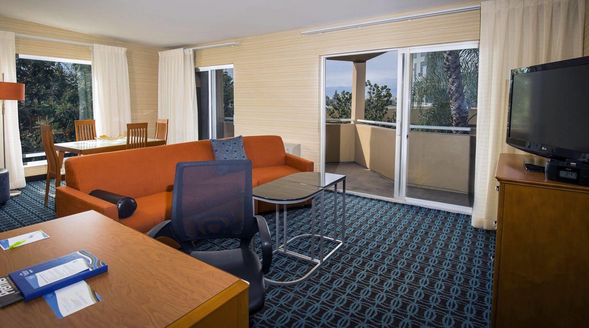 Fairfield Inn And Suites By Marriott San Jose Airport Eksteriør bilde